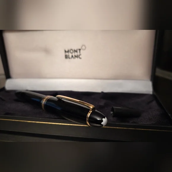 Montblanc Black Meisterstuck LeGrand Rollerball - Picture 5 of 7